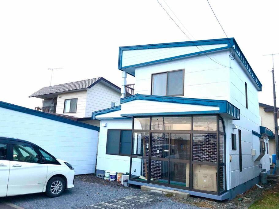 Poroto Base ウポポイまで徒歩2分 Villa Shiraoi Exterior foto